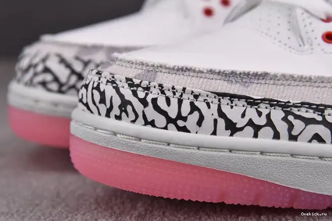 One Kick Retro Wings Jordan 3 HM6993-100 0608
